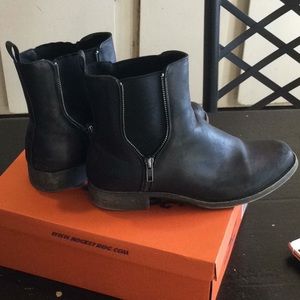 Chelsea Boots